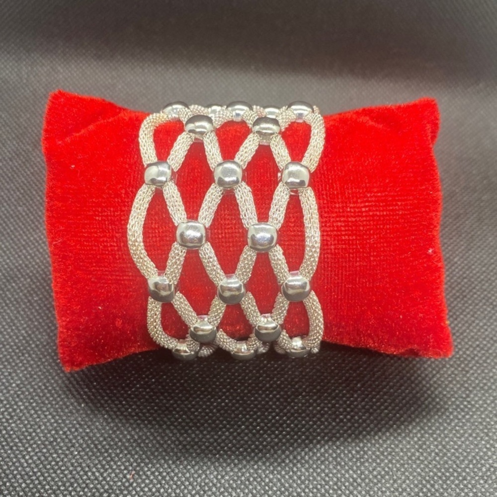 Woven Metal Magnetic Bracelet Silver Tone